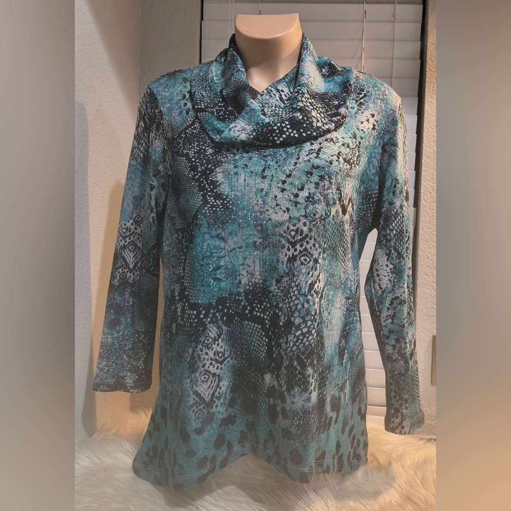 JM Collection Women’s XL/1X Lightweight Sweater Removable Cowl